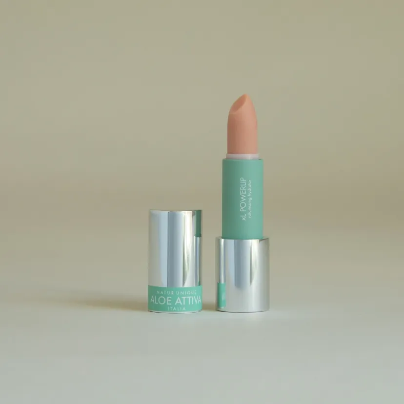 xL POWERLIP refillable lip treatment