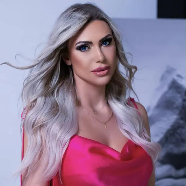 Book a 1:1 with Olyasha Novozhylova