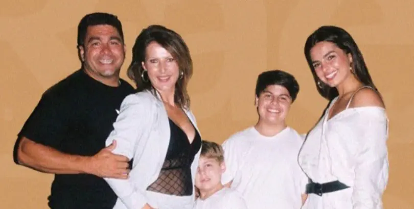 Follow the RAE FAMILY on TikTok!
