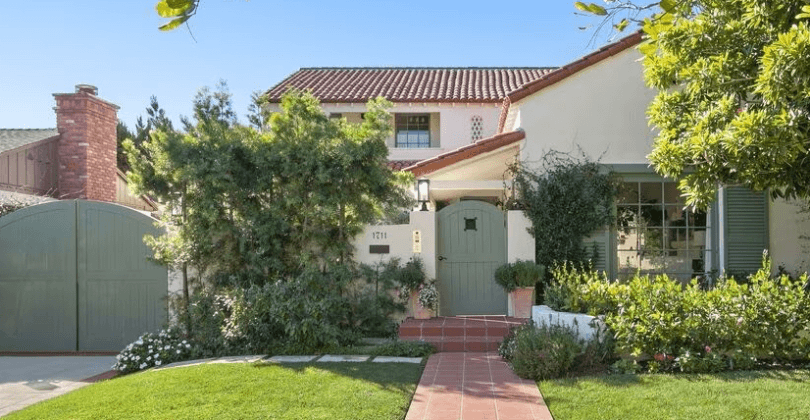 Emma Stone's charming LA bungalow