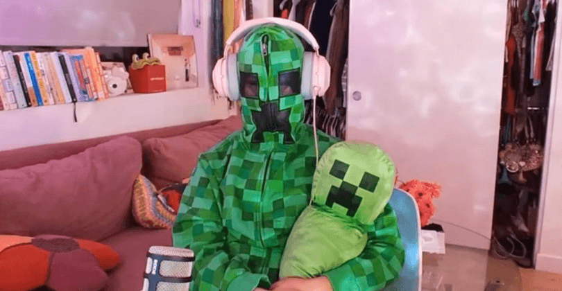 TWITCH