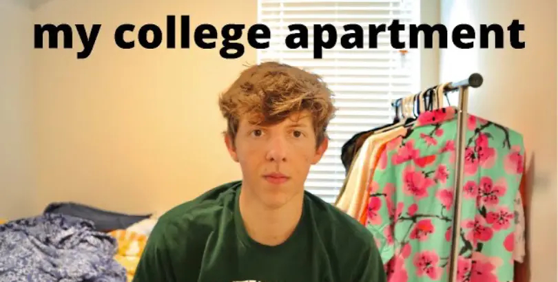MY COLLEGE APARTMENT