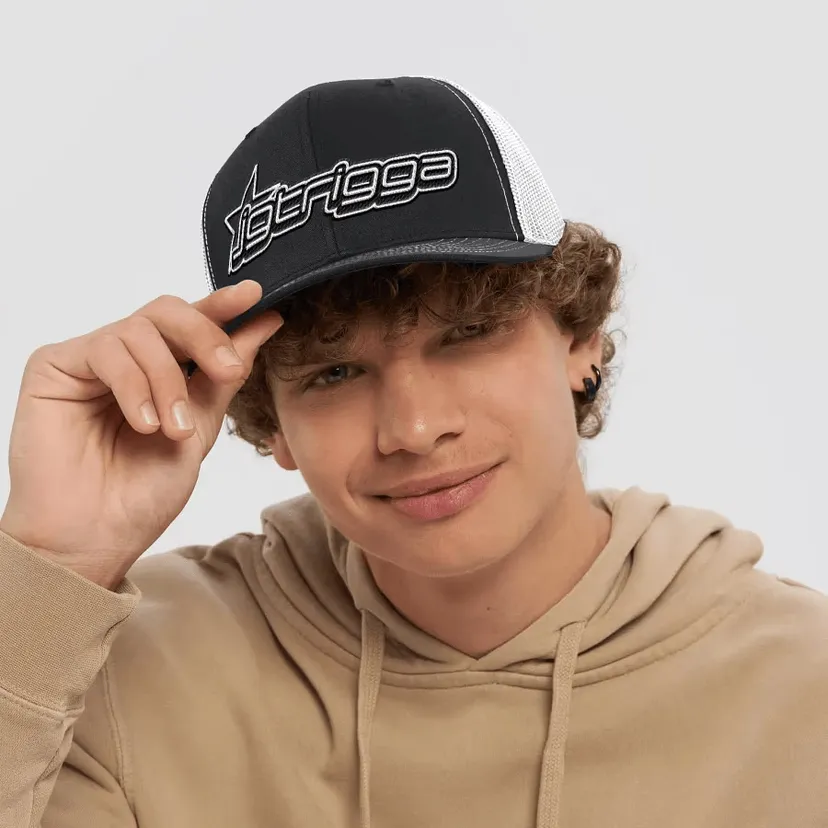 Y2K STARSTRUCK EMBROIDERED SNAPBACK