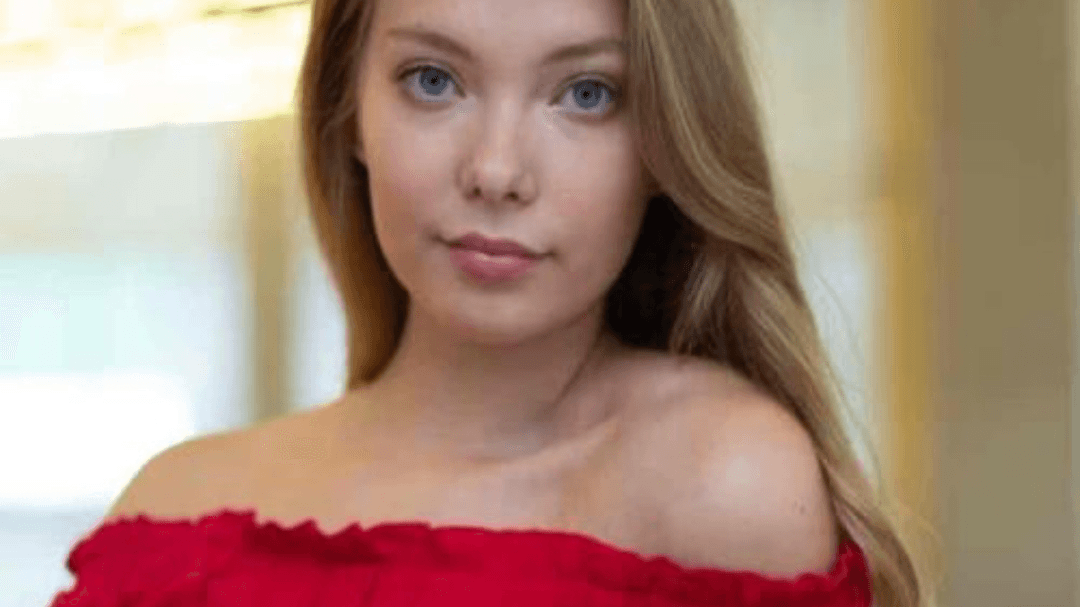 Emilia McCarthy | Cameo