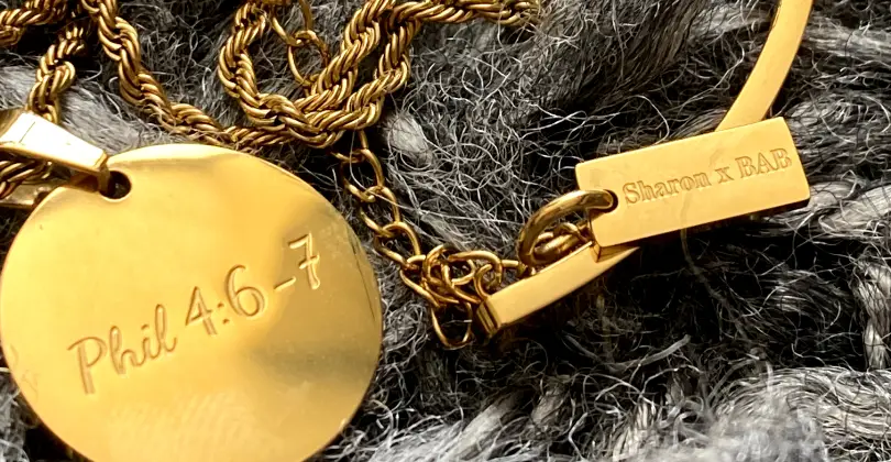 'Phil 4:6-7' necklace