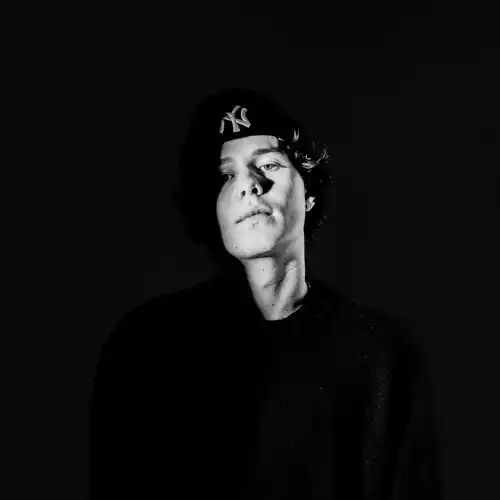 Listen on Soundcloud 