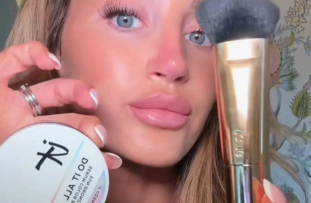 BRONZER & BRUSH