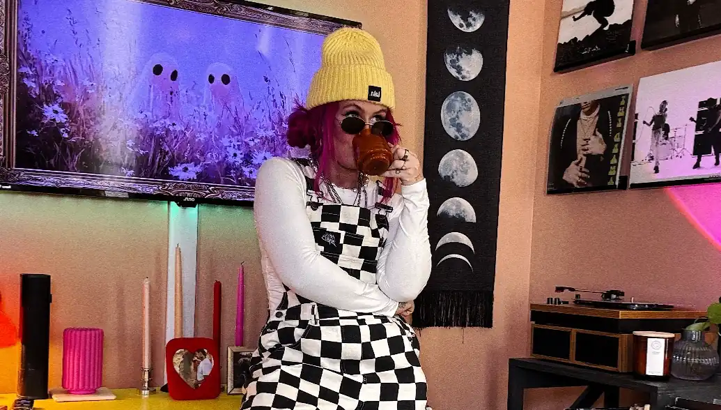 shop HELLBABES // 10% off here!