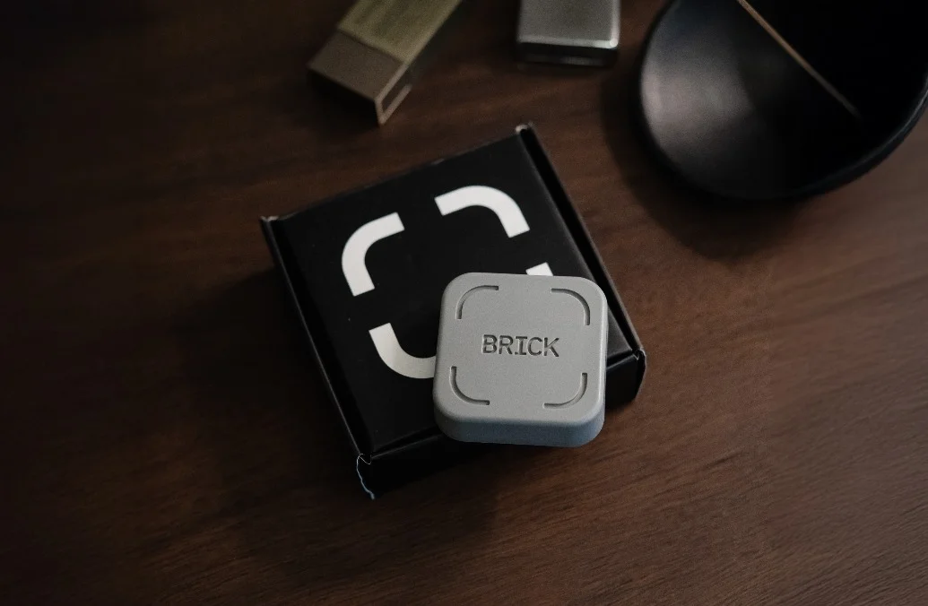 Brick (Focus Device)