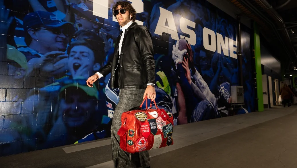 AJ Barner x DoorDash Fashion Tunnel Walk