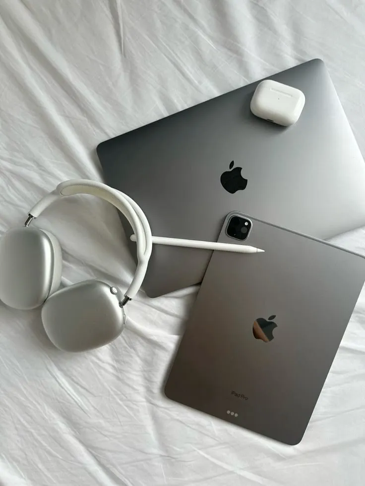 APPLE MUSIC