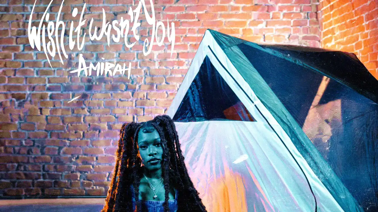 MY DEBUT EP IS OUT NOW🦋