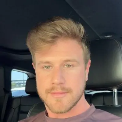Tom