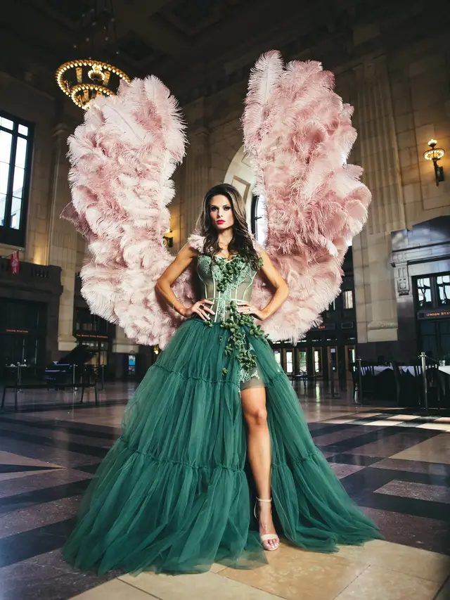 Kyndra Jade Website