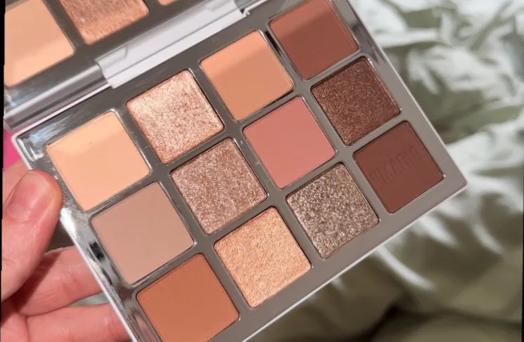 MAKEUP BY MARIO ETHEREAL EYES PALETTE