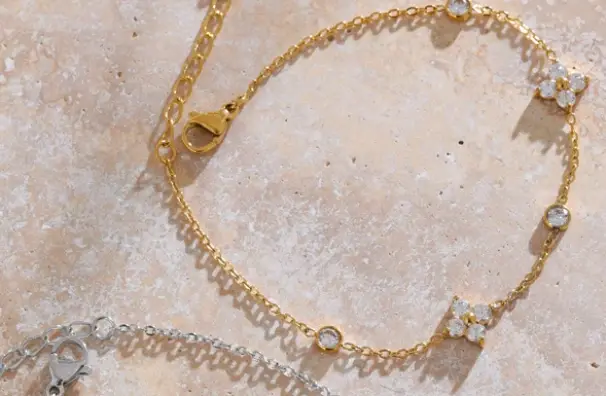Flower Chain Thin Bracelet