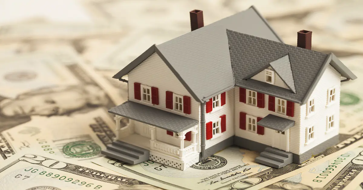Home Value Estimator by Leann Tonnotti