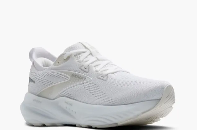 MY FAV RUNNING SHOES