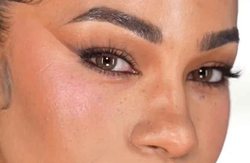 Shop contact lenses! Code CORI15