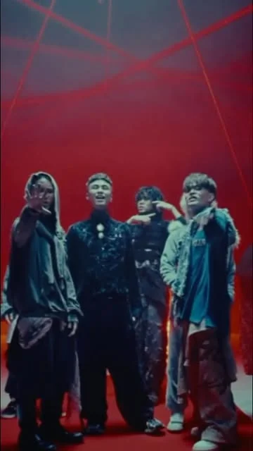 ㅤㅤㅤㅤㅤㅤㅤㅤㅤㅤ　

沖縄の可愛い後輩達と🐉🤘

お前らの果てはお前らが決めればいい〜〜〜

Official Music Video Out Now.

SagLawd Familiar / MAKENAI feat.OZworld