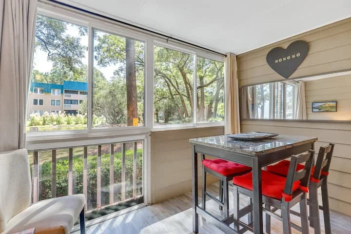 Condo in Hilton Head Island · ★4.91 · 2 bedrooms · 3 beds · 2 baths
