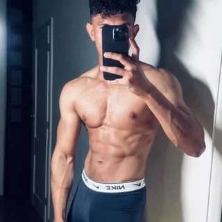 Enzo Arryo