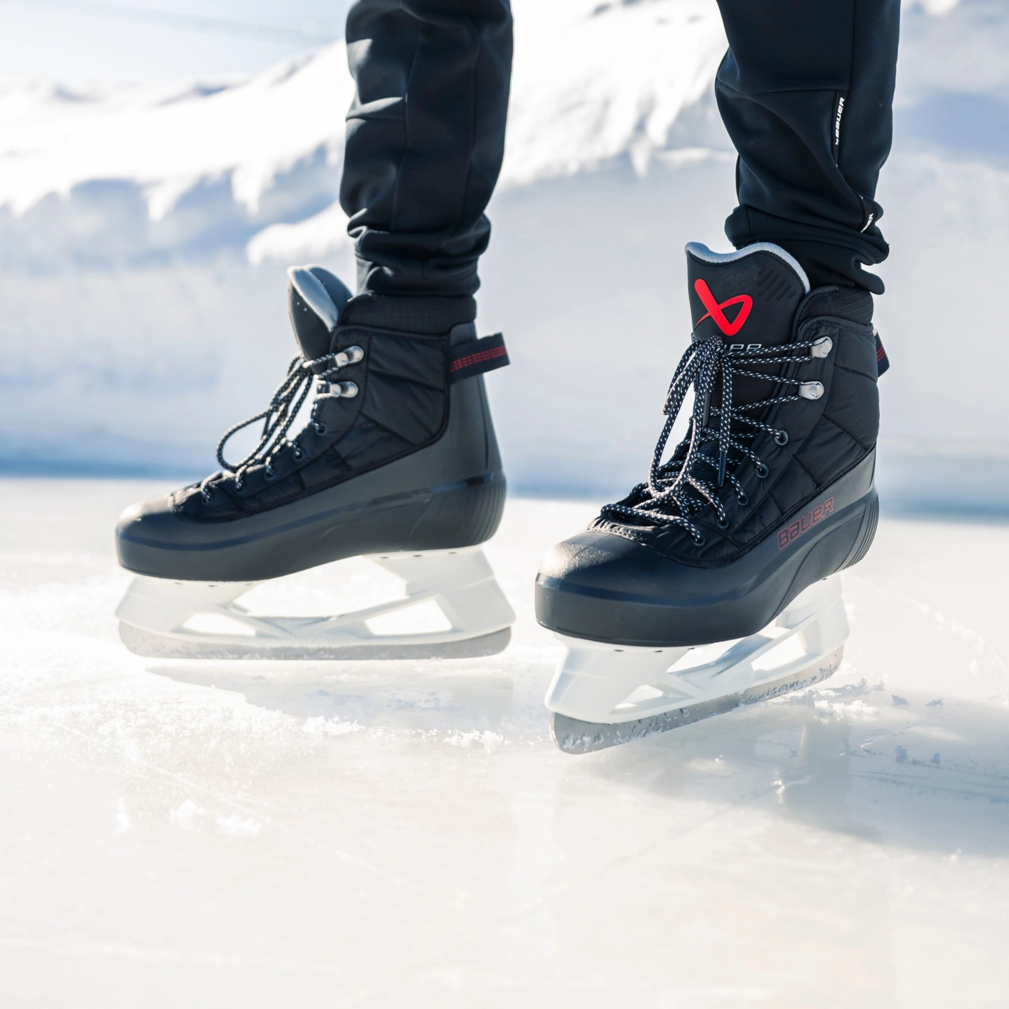 BAUER REDLINE Heated Skates Senior
