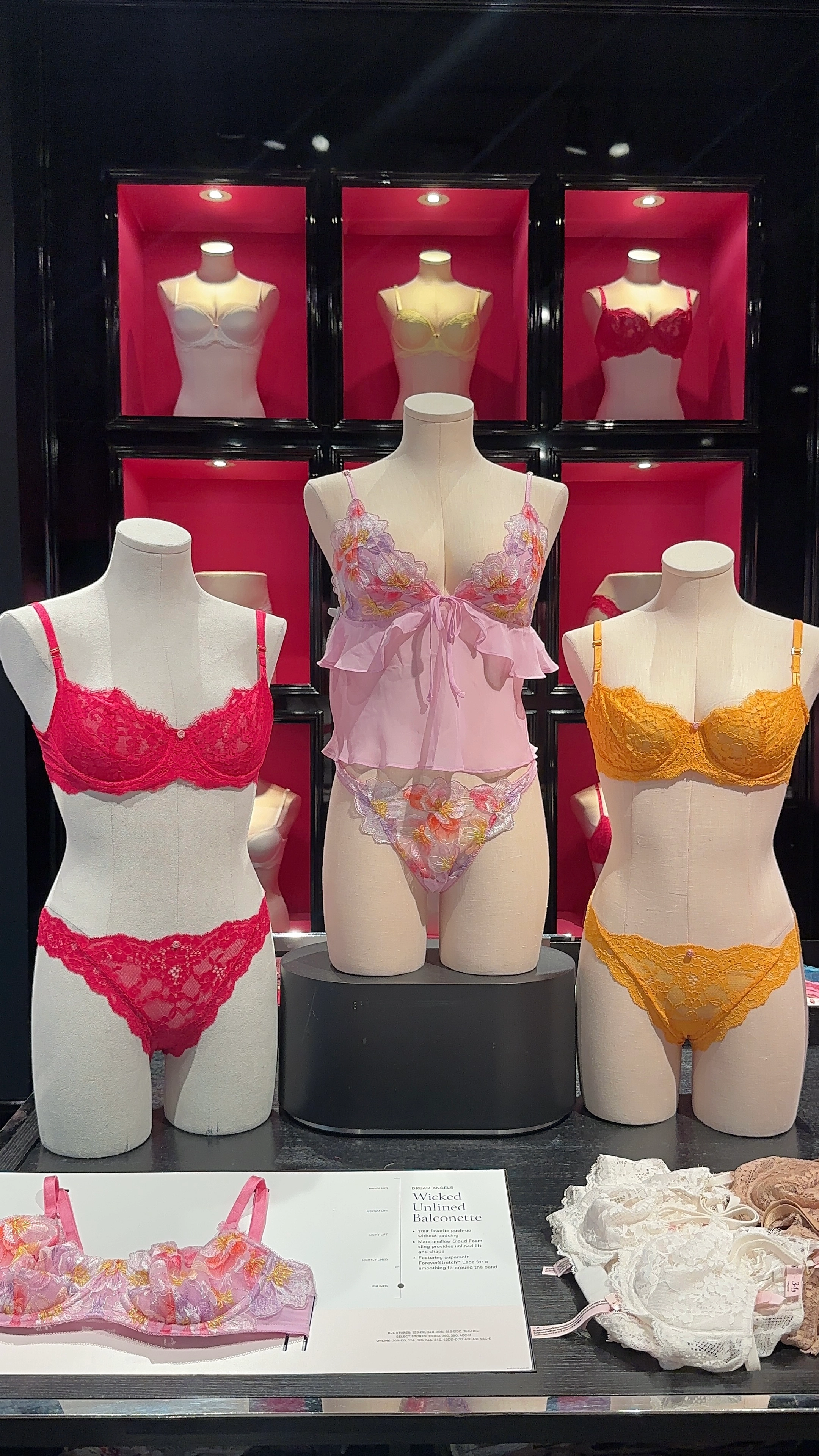 shop victoria’s secret! 🩷🩰