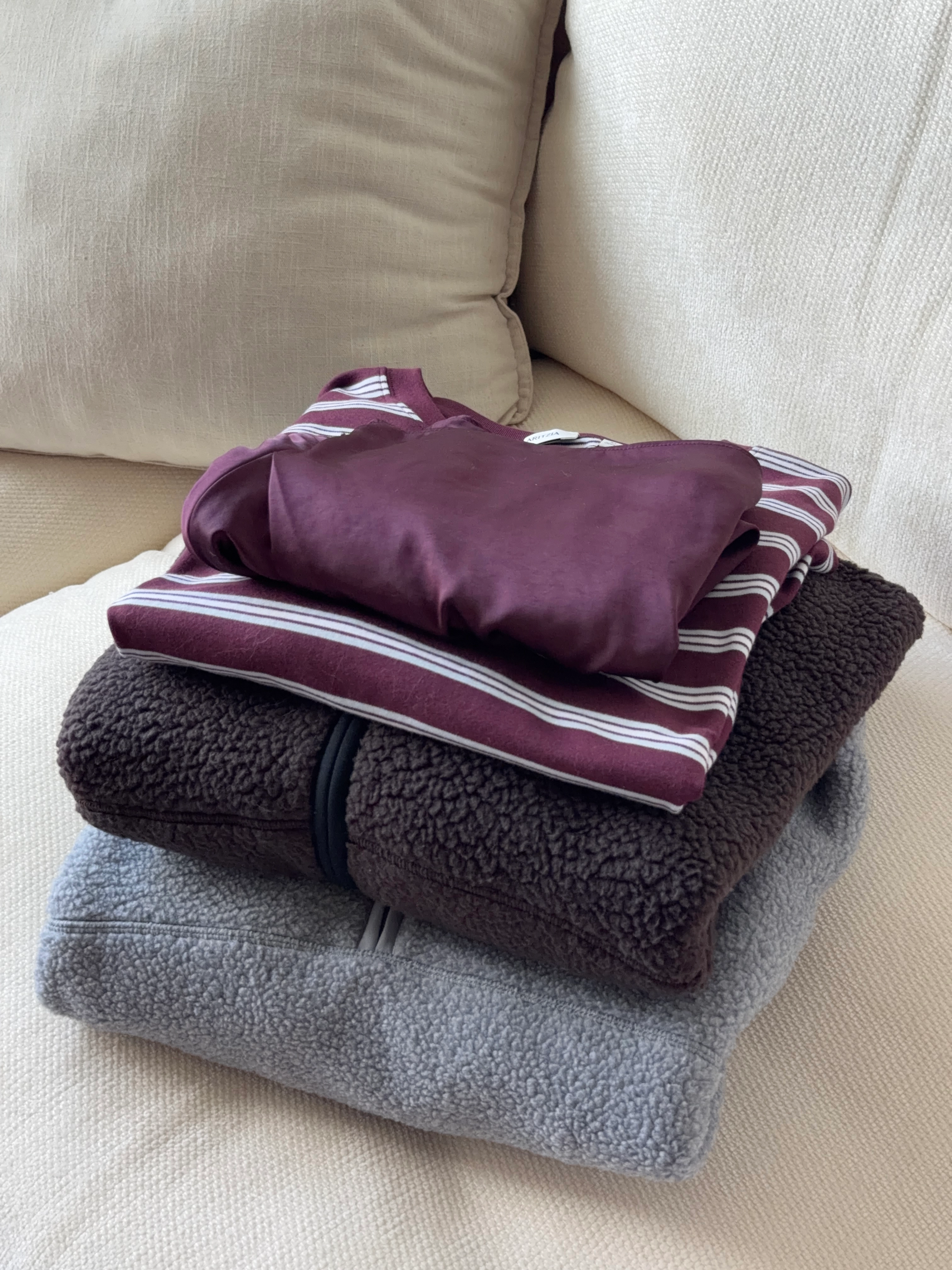 ARITZIA HAUL