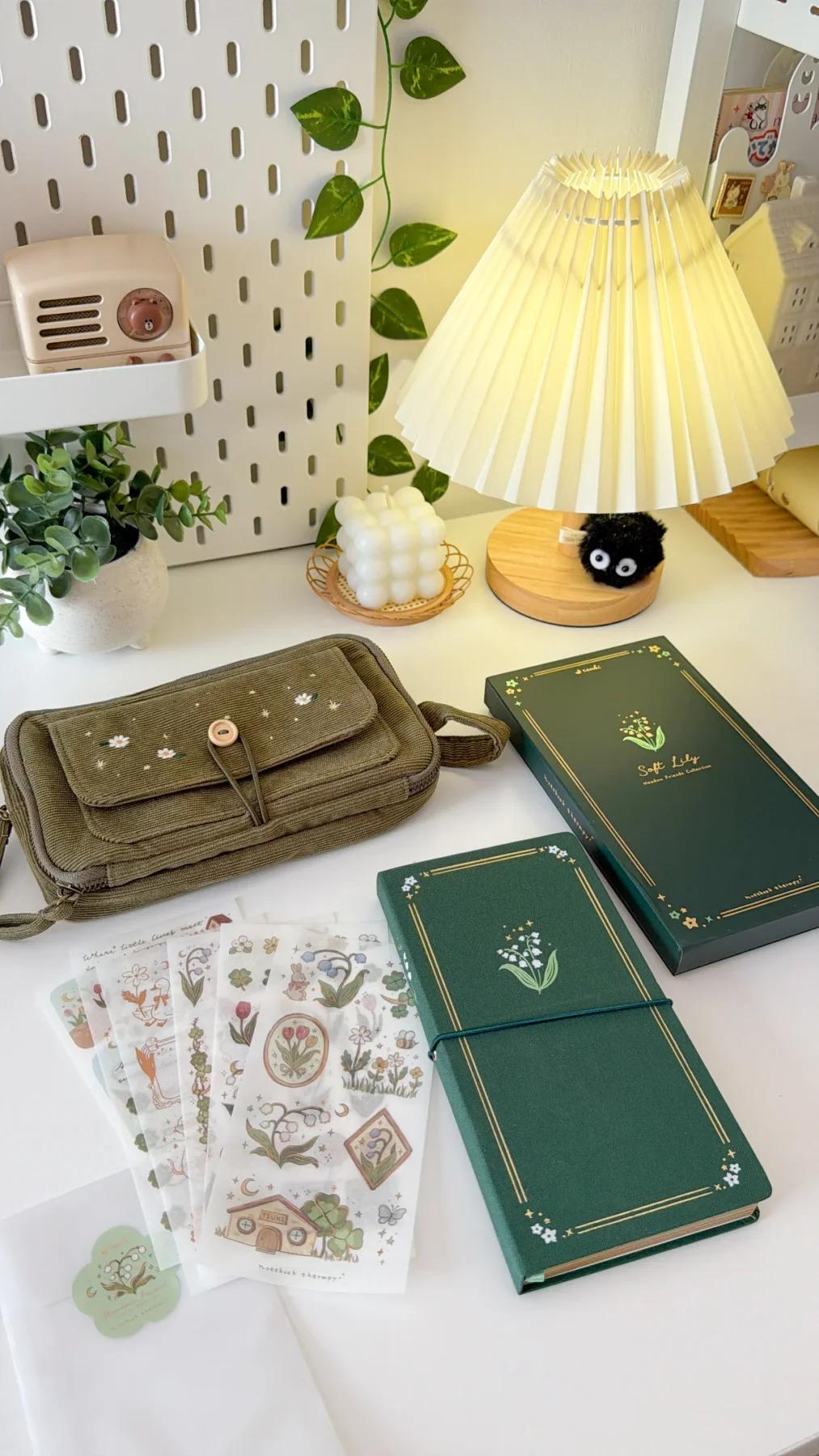 NotebookTherapy - Discount code: noteswithlu for 10% off