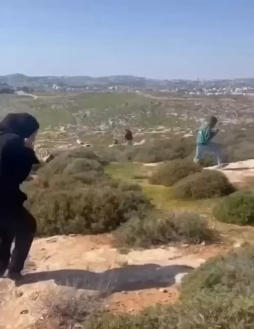صفاوها الأب ديالهم قدام عينيهم 💔🔞🇩🇿