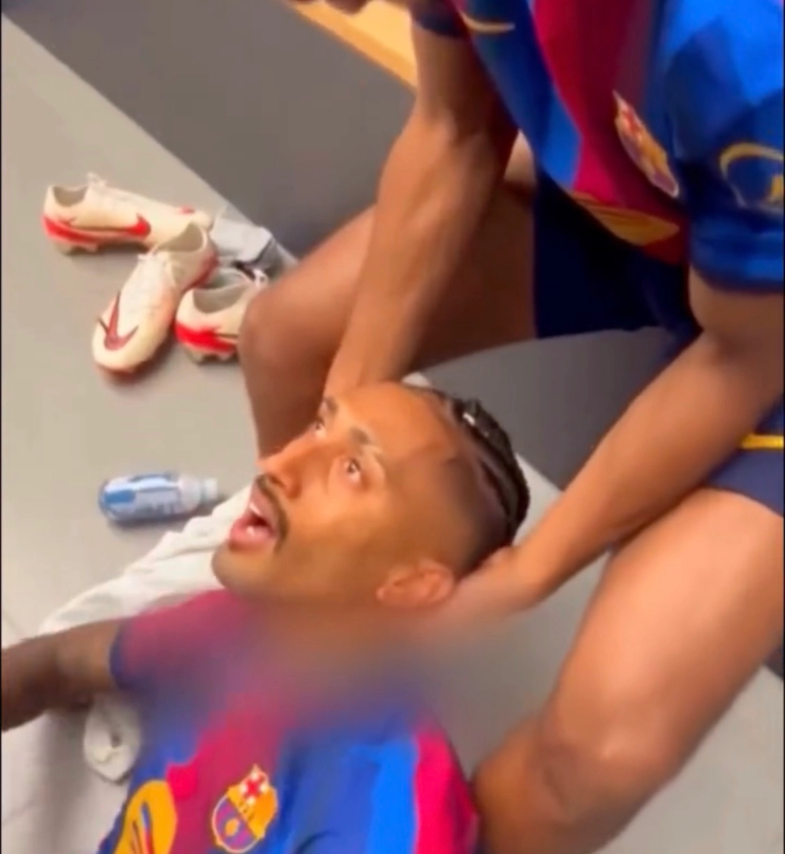 اللاعب رافينيا كامل 😖💔