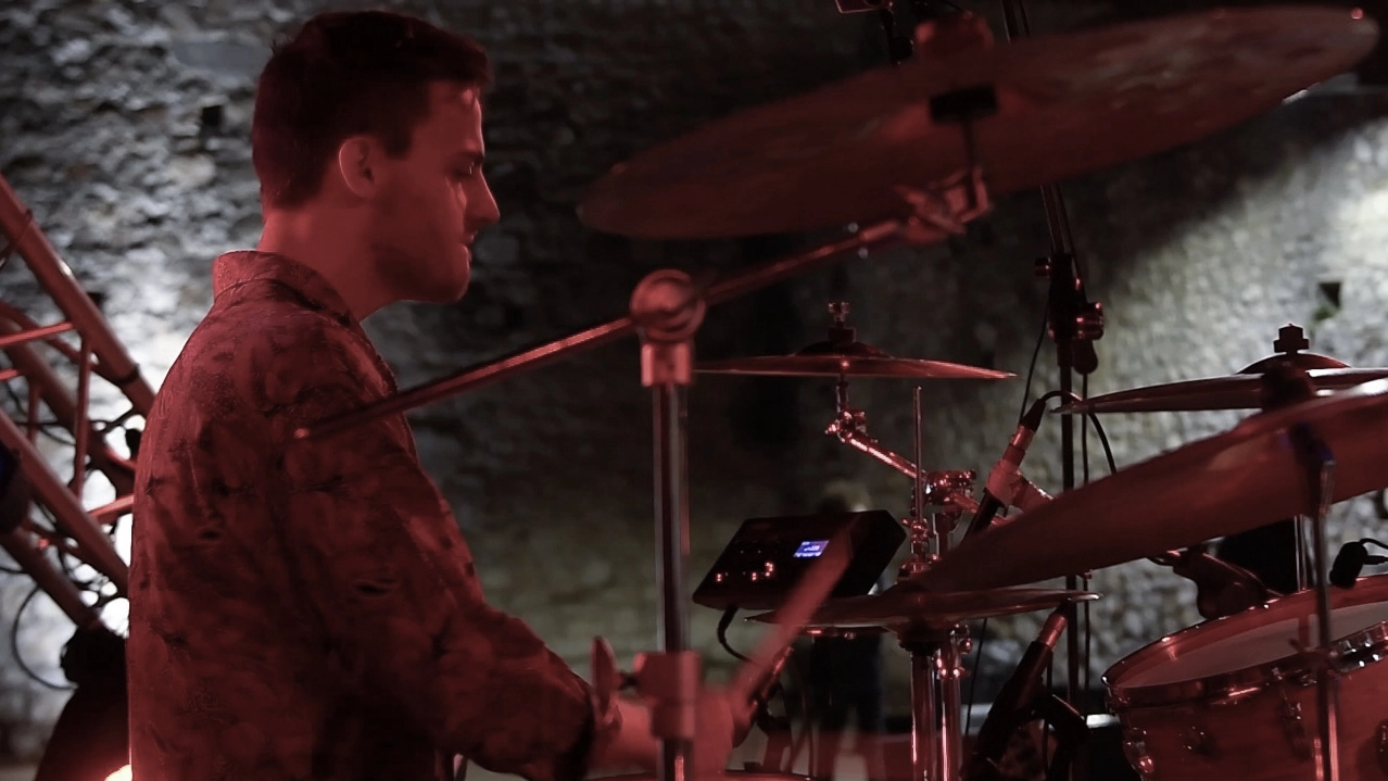 snare drumming