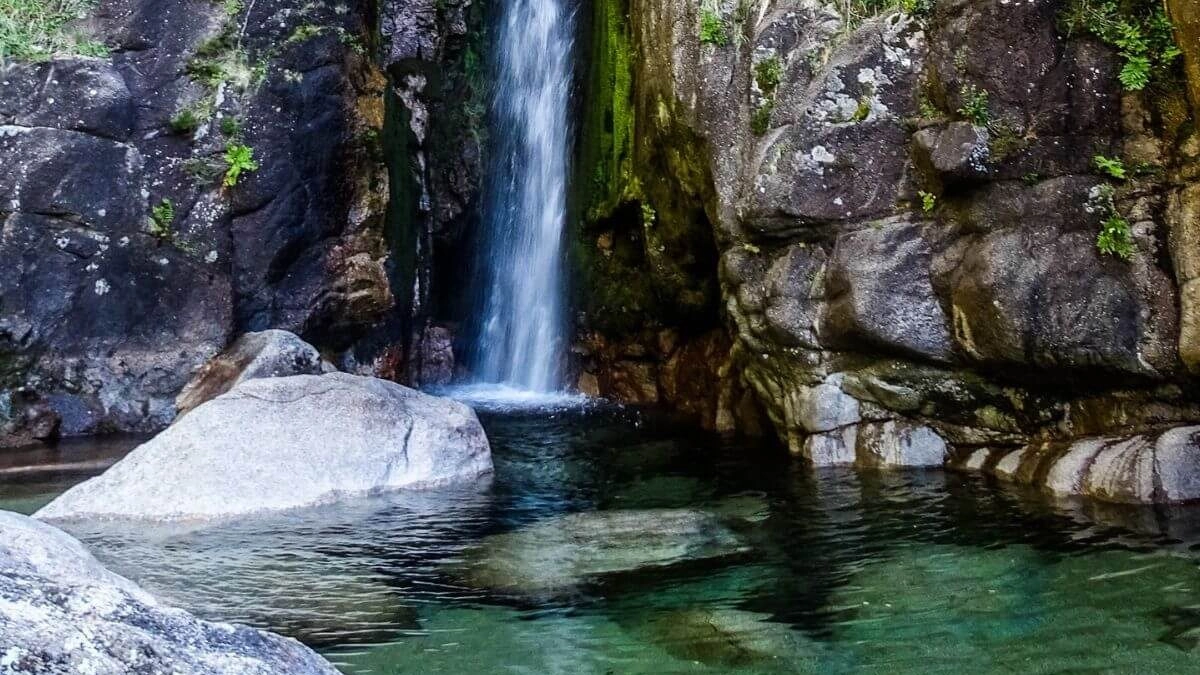 Cascata de Pincães