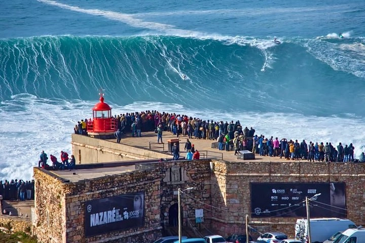 Farol da Nazaré